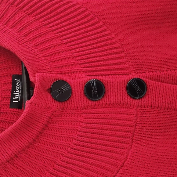 Kenneth Cole red Cardigan with buttons! - Picture 2 of 7